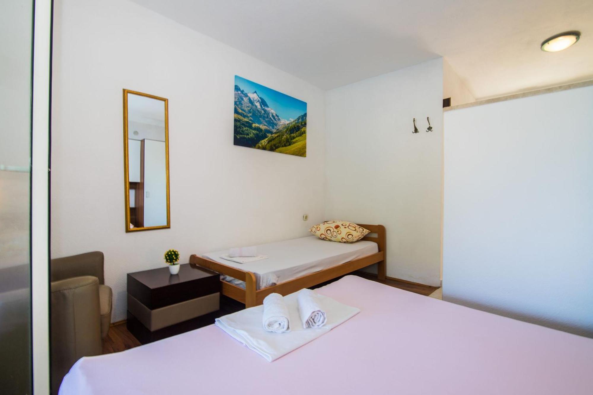 Apartments Jelena Bogomolje Extérieur photo